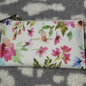 Nanette lepore wallet